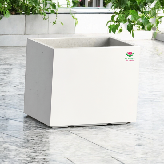 Vaso in cemento rettangolare